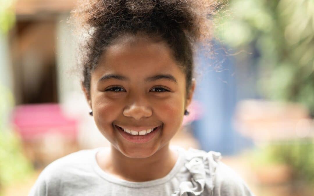 How to Naturally Whiten Your Child’s Teeth